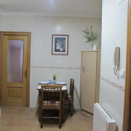 Coqueto Apartamento En Miribilla * ビルバオ